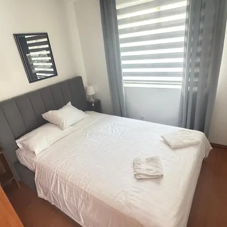 Bronislovas Rogoznica (Sibenik-Knin)